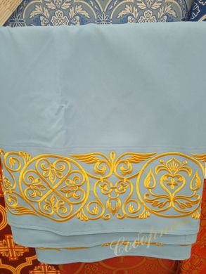 Vestments for the throne + tablecloth (embroidered)