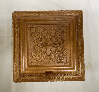 Reliquary-ark 200x200 oak