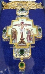 Хрест для священиків з латуні позолочений з ланцюгом і принтом