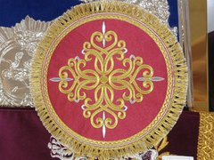 Embroidered bowl cover