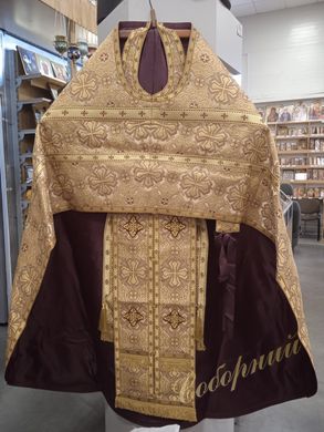 Priestly vestment category 3