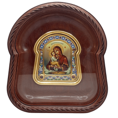 Иконы в позолоте и серебре