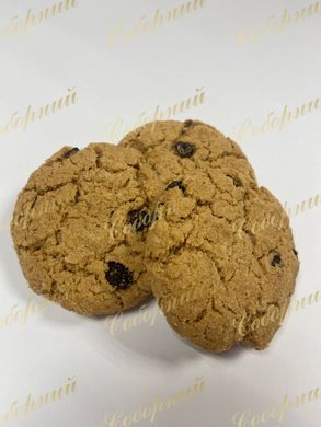 Monastic oatmeal cookies with raisins