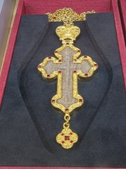 Brass cross in a case KL002